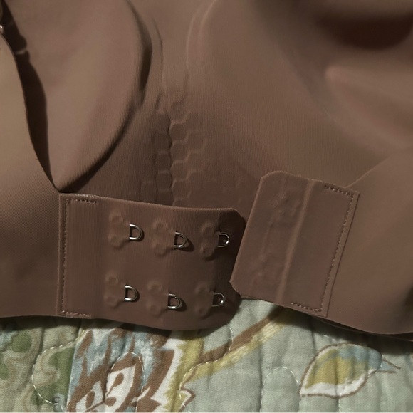 Wireless Bra Women’s - Picture 4 of 4